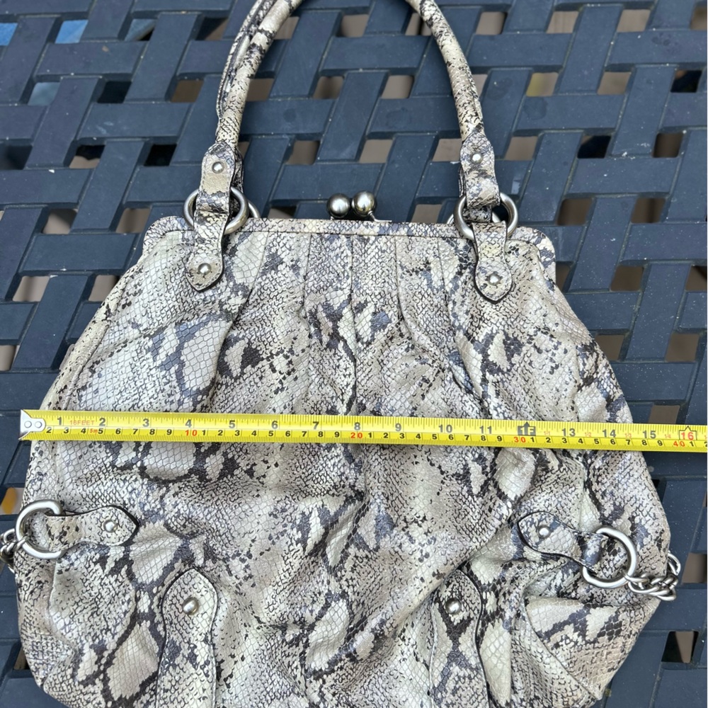 Kenneth Cole Women’s Vintage Leather Snakeskin Shoulder Bag Purse - Picture 8 of 15